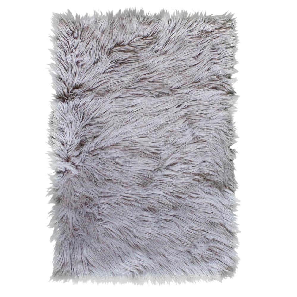 Gray Faux Sheepskin Fur Shag Area Rug 3' x 5'