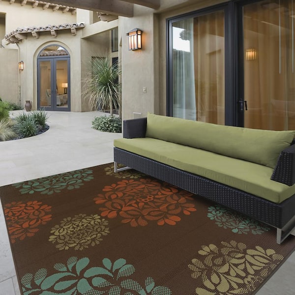 Hilo Brown 7 ft. x 10 ft. Indoor/Outdoor Patio Area Rug