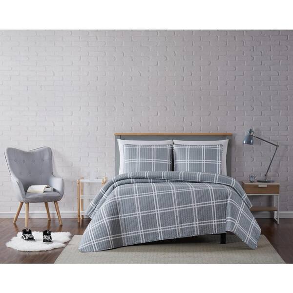 Truly Soft Leon Plaid Grey King 3-Piece Quilt Set