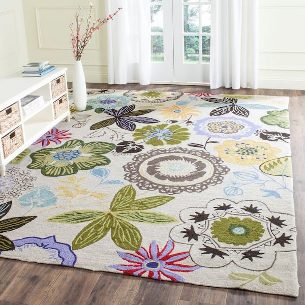 Four Seasons Ivory/Multi 4 ft. x 6 ft. Bohemian Floral Area Rug