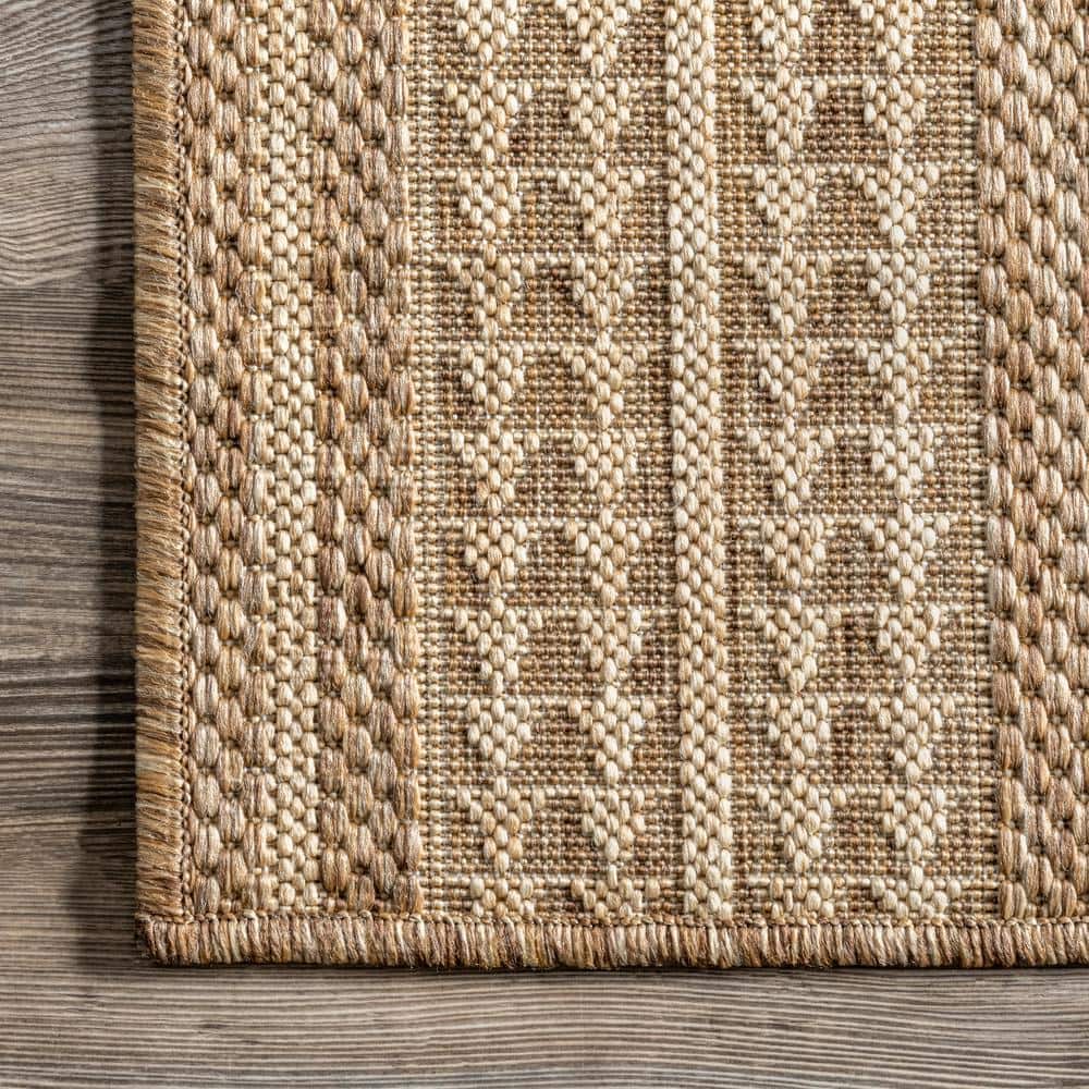 Tribal Geometric Light Brown Indoor/Outdoor Area Rug 7x9