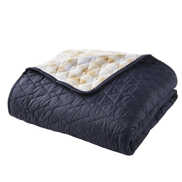 Outdoor discount fleece blanket