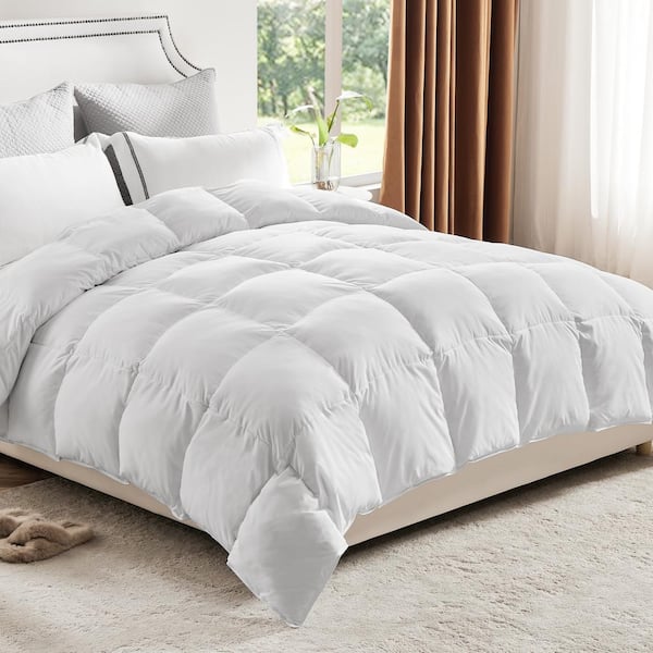 FIRNEWST Sergio Light Warmth Duck Down Insert White Queensize Comforter Suitable for All Seasons
