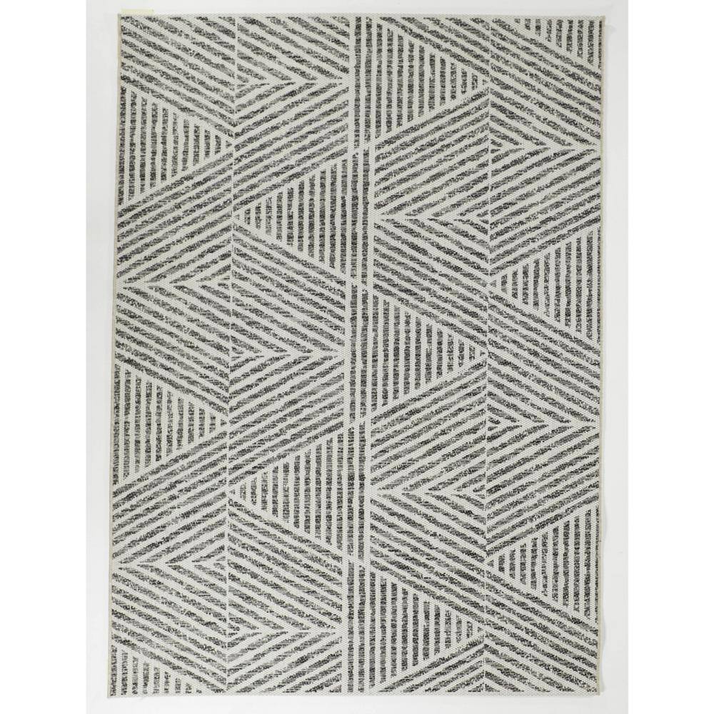 BALTA Darcy White 5 ft. 3 in. x 7 ft. Stripe Indoor/Outdoor Area Rug