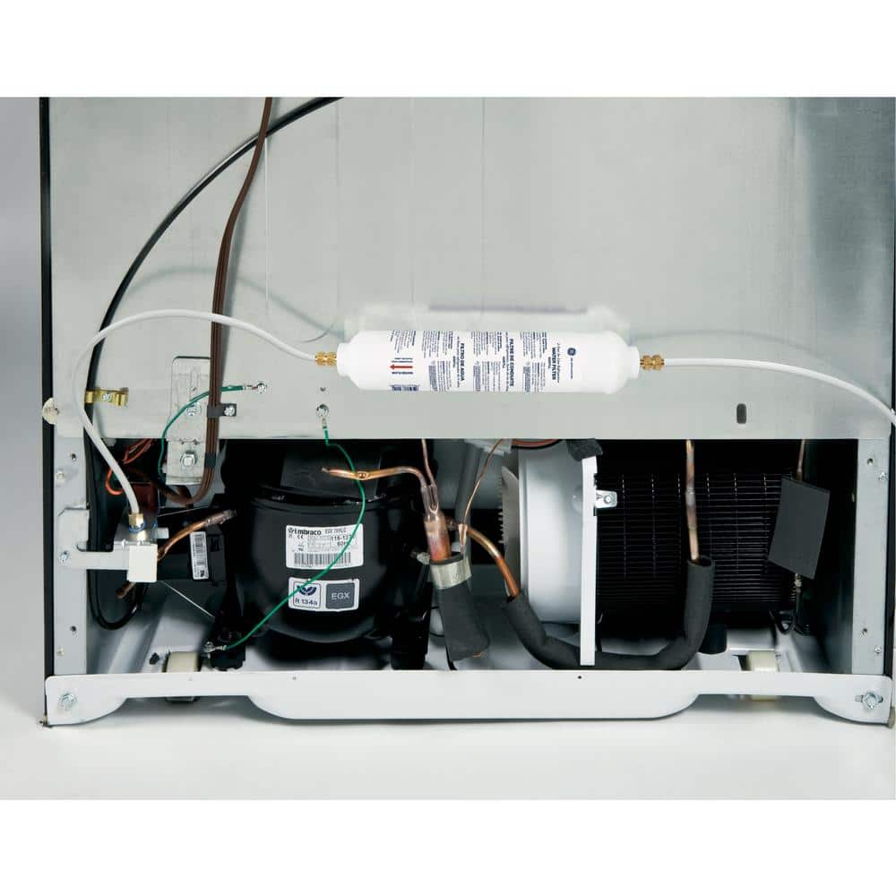 GE 5-Year In-Line Refrigerator Water Filter with Brass Fittings