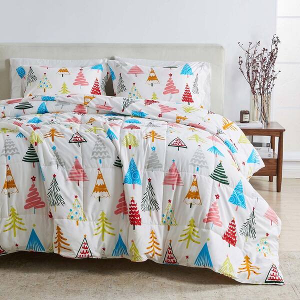 FRESHFOLDS White 3 Piece Winter Reversible Down Alternative Full / Queen Microfiber Comforter Set