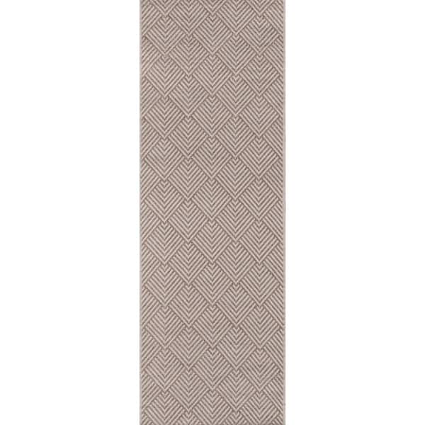 Como Beige 2 ft. 7 in. X 7 ft. 6 in. Indoor/Outdoor Runner Rug
