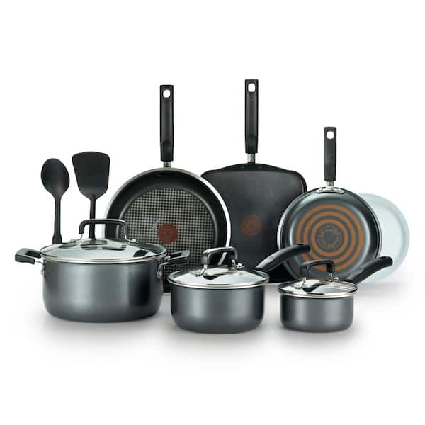 Signature Titanium 12-Piece Java Aluminum Non-Stick Cookware Set with Lids Signature Titanium 12-Piece Java Aluminum Non-Stick Cookware Set with Lids