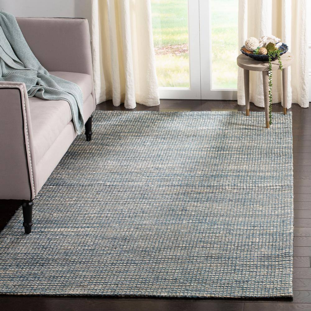 Handmade Marbella Round Blue/Ivory Wool Blend Area Rug, 5' x 8'