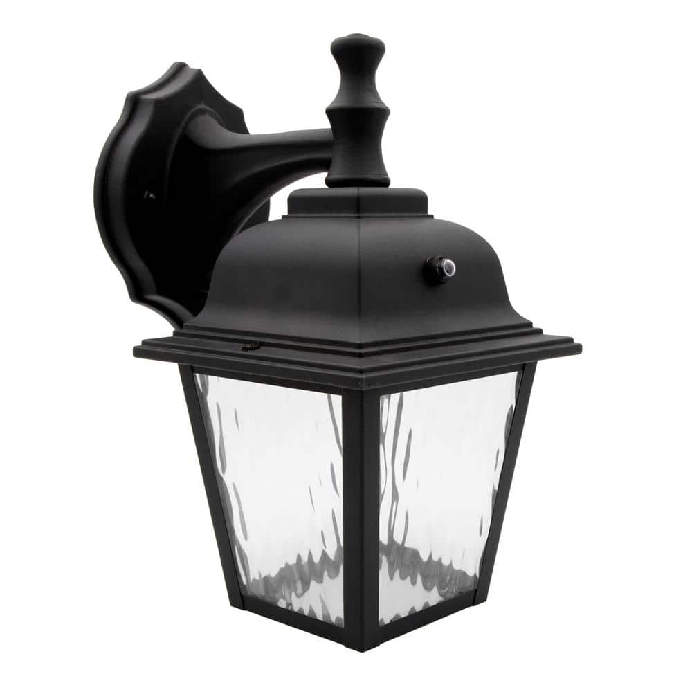 Maxxima 1-Light Black LED Outdoor Wall Lantern Sconce with Clear Water Glass and Dusk to Dawn Sensor MEL-9126W