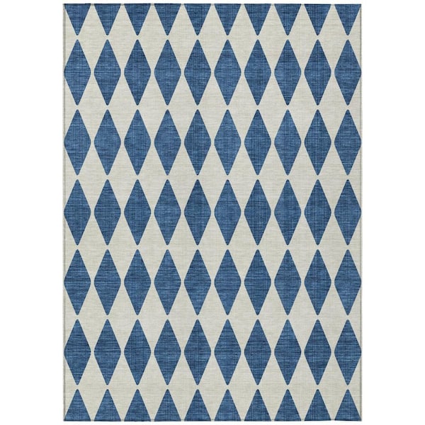 HomeRoots Navy Blue, Ivory 5 ft. x 8 ft. Woven Geometric Polyester Rectangle Indoor / Outdoor Area Rug