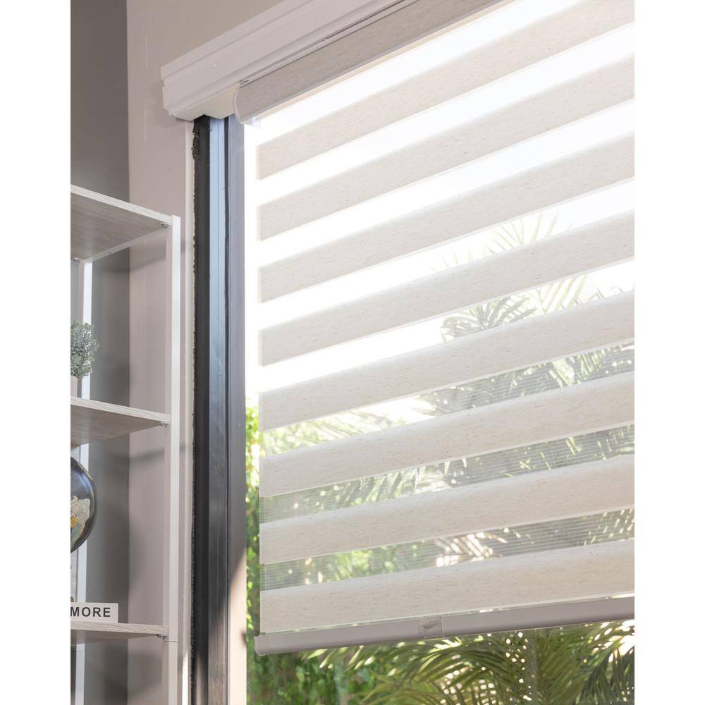 https://images.thdstatic.com/productImages/323d60d2-1f0c-4f5d-afa1-4bb1739cd864/svn/basic-natural-chicology-roller-shades-zsbn6972-64_1000.jpg