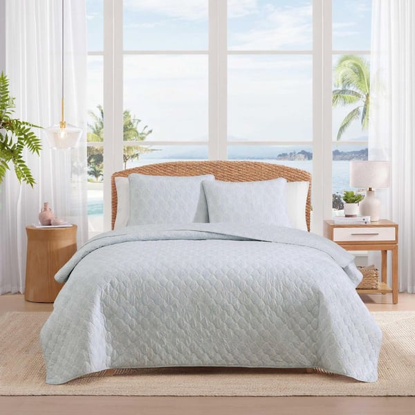 Line Palms 3-Piece White/Blue Cotton King Quilt Set