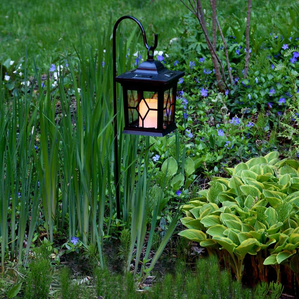 Black Solar LED Lantern with Shepherd's Hook