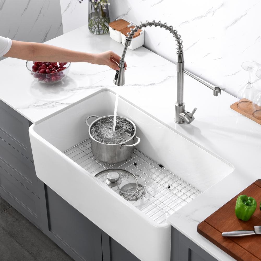 33" White Ceramic Farmhouse Apron Single Bowl Kitchen Sink