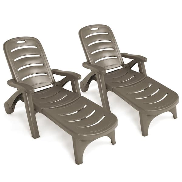 Costway Brown 2-Piece Plastic Folding Outdoor Chaise Lounge Chair 5-Position Adjustable Recliner