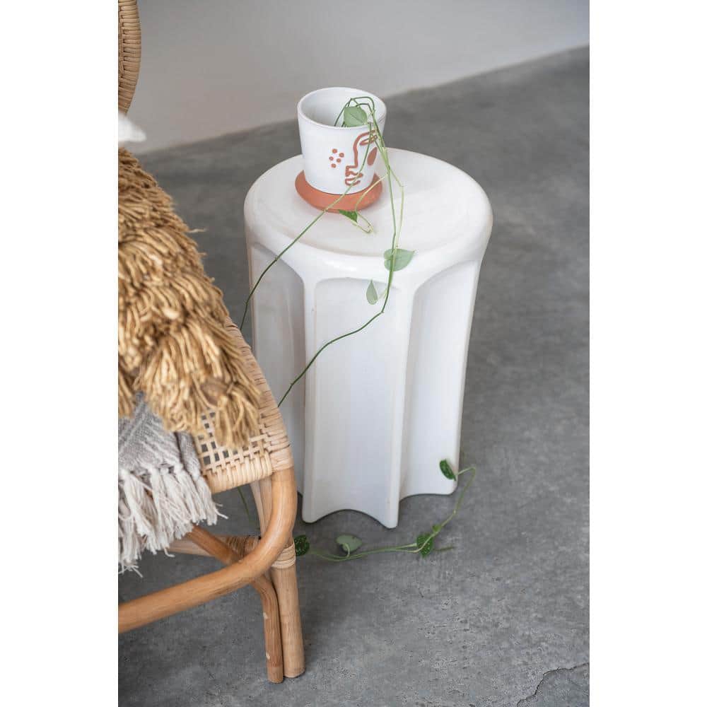 White Sculpted Stoneware Round Accent Table, 18 inches