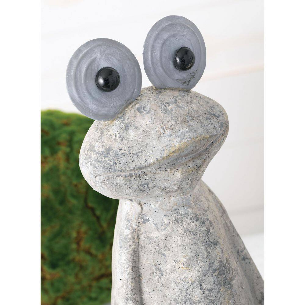 Gray Resin Big-Eyed Frog Garden Statue 20.5"