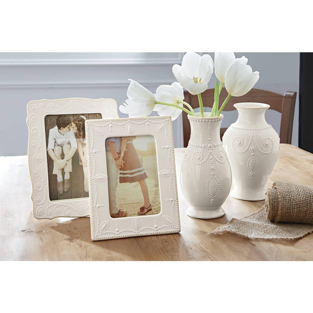 White Ceramic Fluted Table Vase with Embossed Design