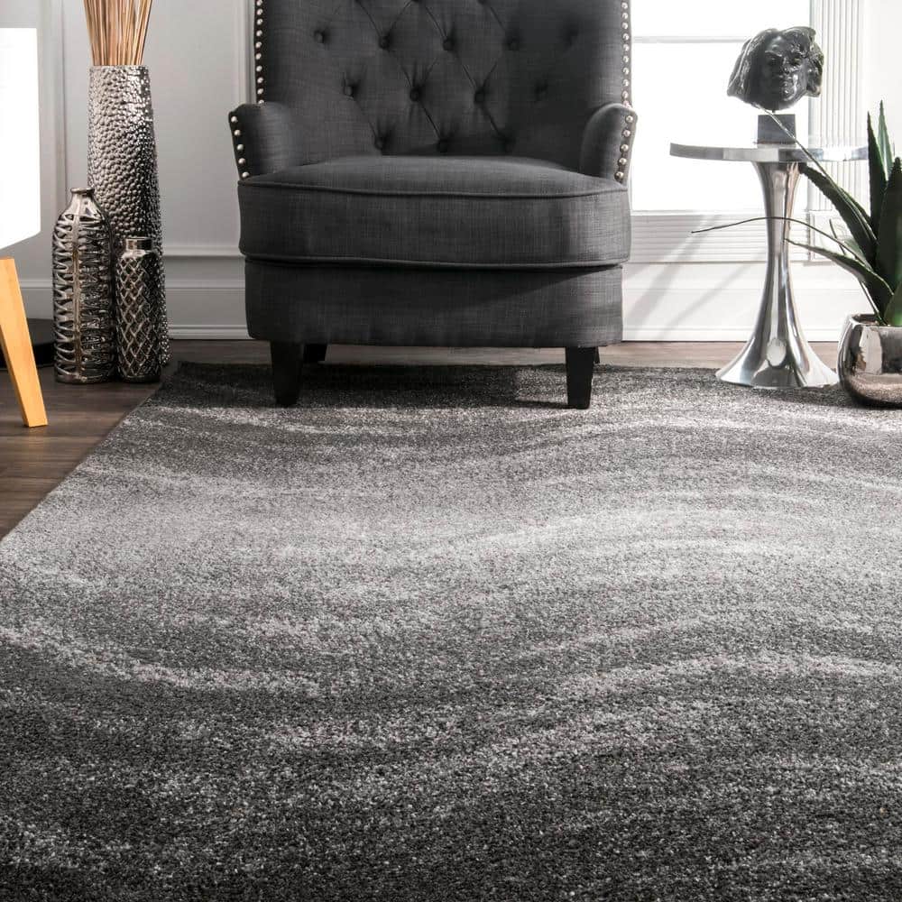 Gray Rectangular Synthetic Easy Care Area Rug 6' 7" x 9'