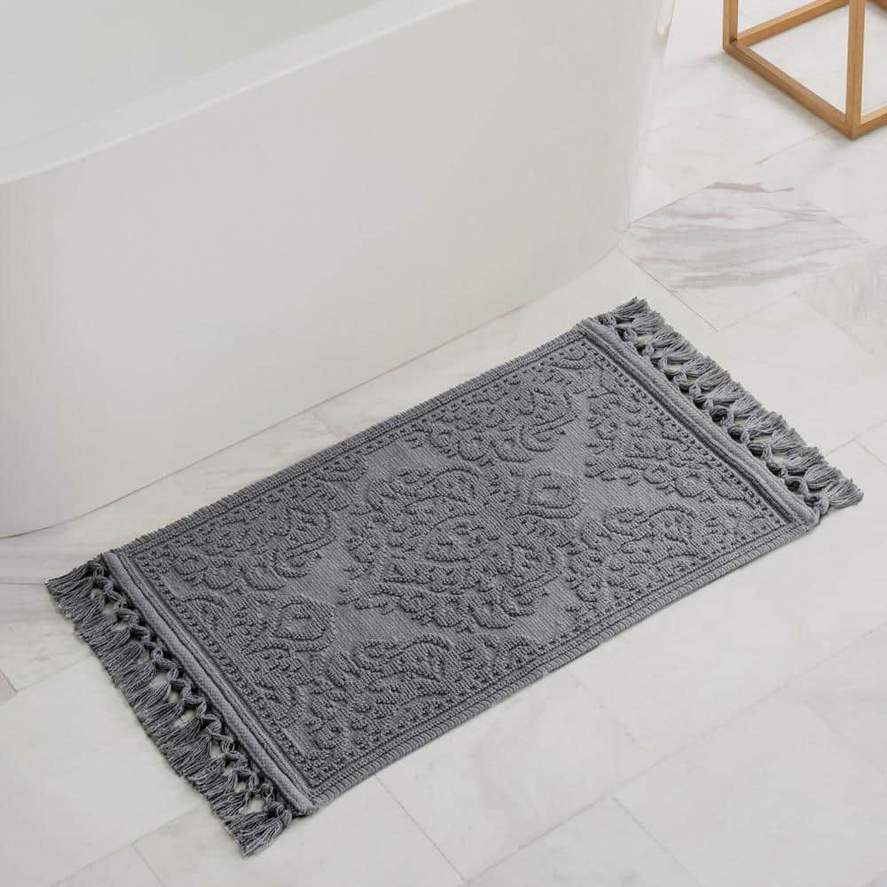 Ricardo Dark Gray Cotton Fringe Bath Rug 21 x 41 in