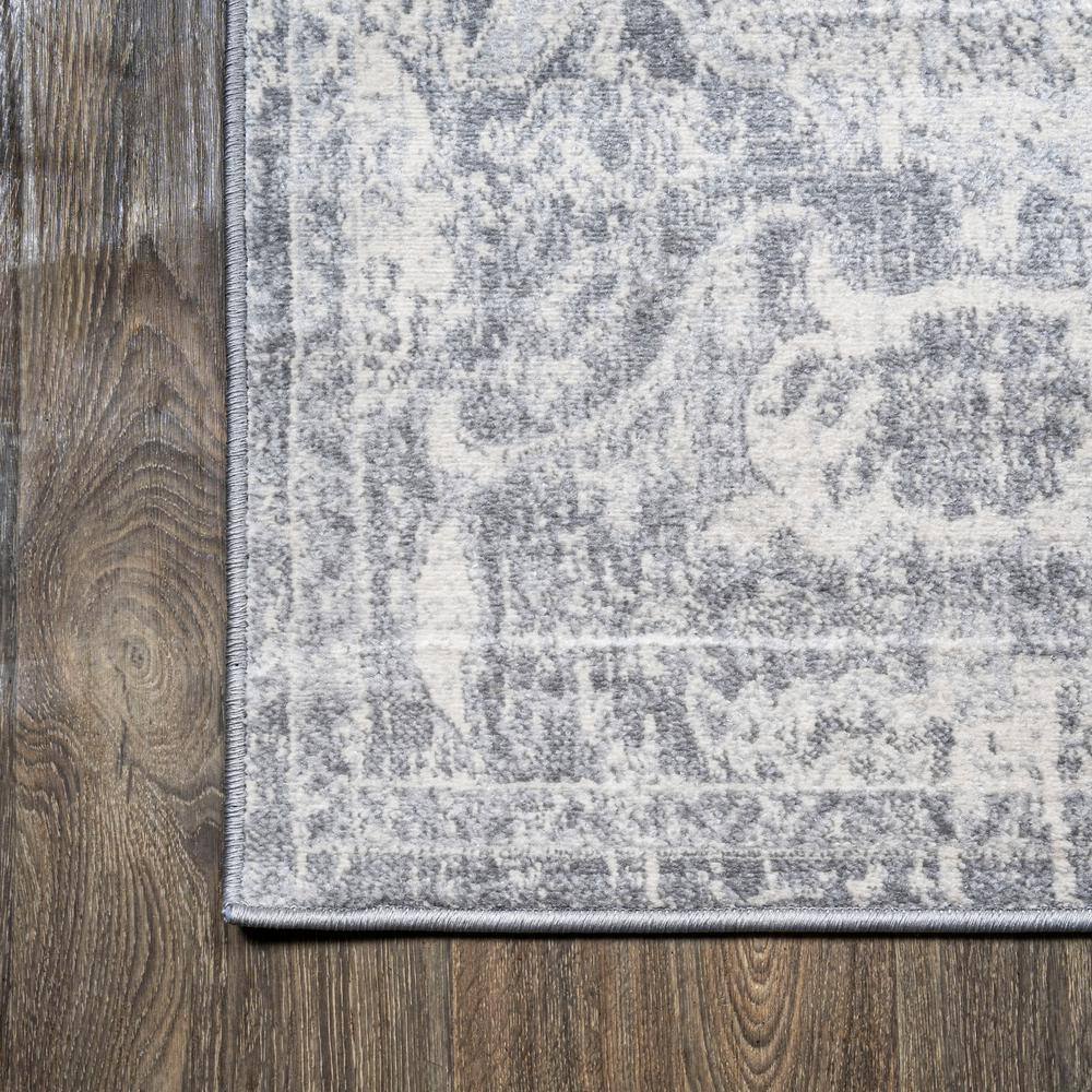 Modern Persian Vintage Medallion 5' Square Rug in Gray/Ivory