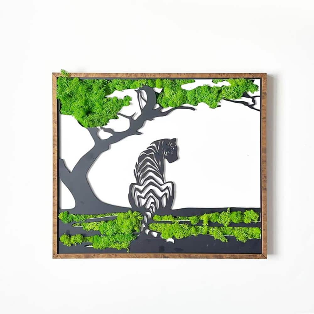 Vivid and Lively Tiger Metal Art Moss Wall Decor, Eco-Friendly, Low Mainten