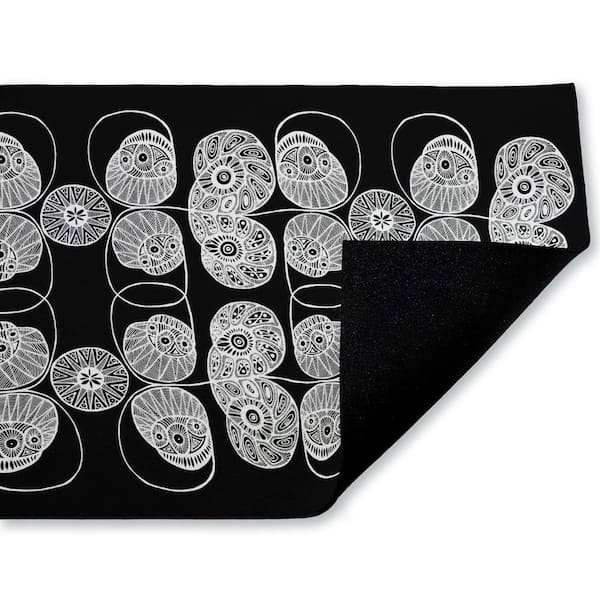 Patterned Elemental Shapes Black 18 in. x 30 in. Polyester Non-Slip Outdoor Door Mat