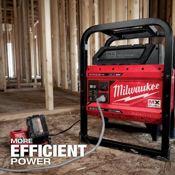 Milwaukee MX FUEL 3600-Watt/1800-Watt Lithium-Ion Battery Push Start Portable Power Station Battery Generator & 16 in. Chainsaw