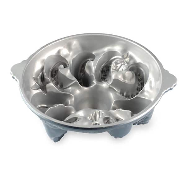 Nordic Ware Octopus Cake Pan 57024M - The Home Depot