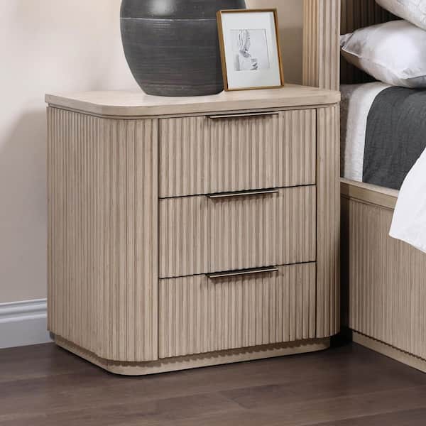 Steve Silver Henry Sand Brown 3-Drawers 27 in. Nightstand with USB-C