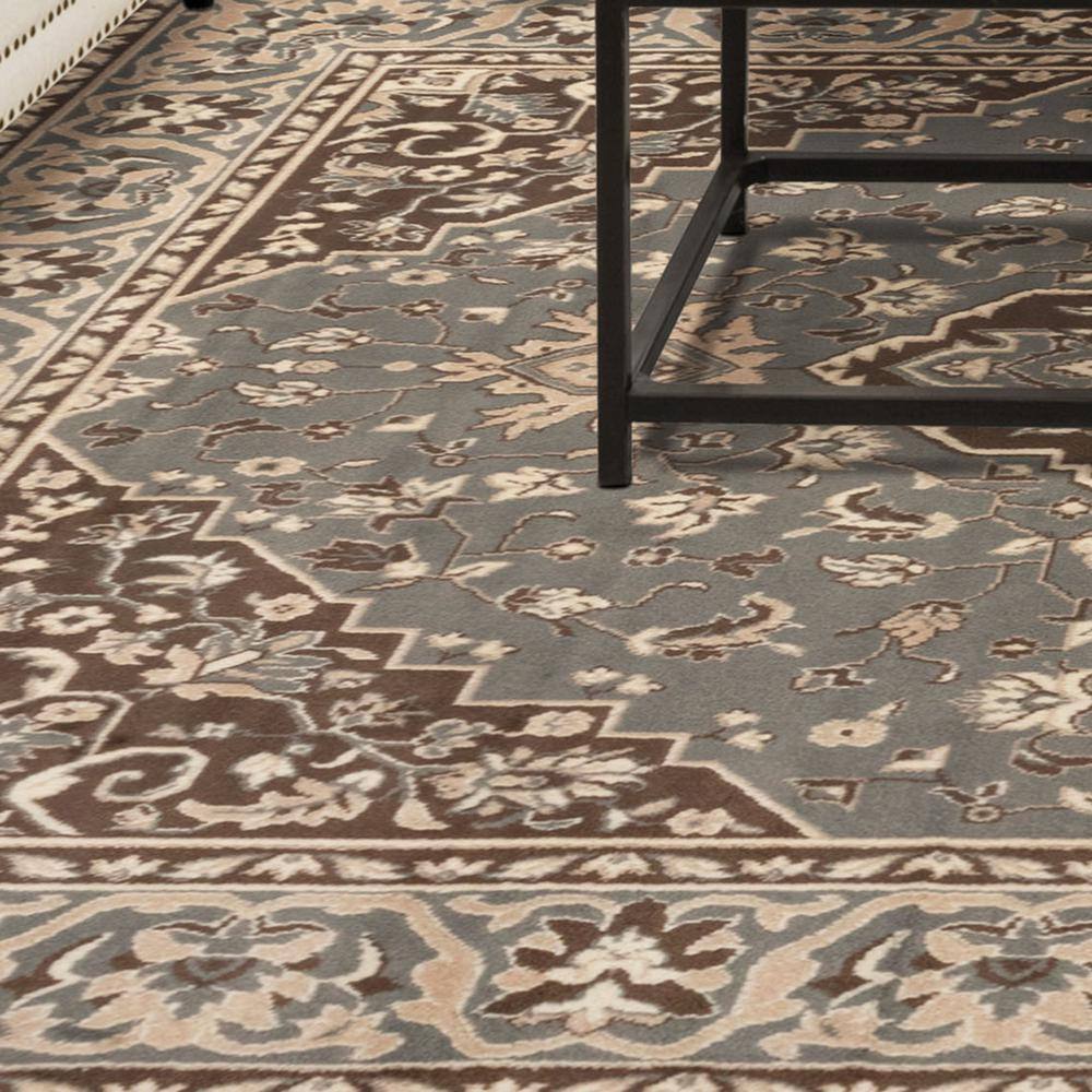 Gray Floral Medallion Synthetic Indoor Area Rug, 3'x5'