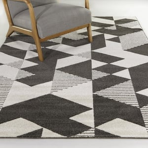 Henze Charcoal 5 ft. x 7 ft. Geometric Area Rug