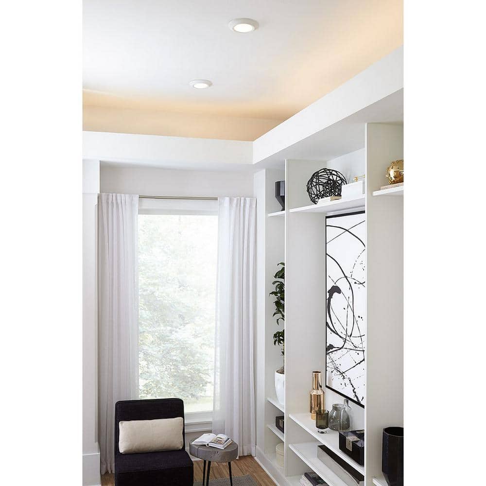 Sleek Modern White Aluminum 7.5" LED Surface Mount Light
