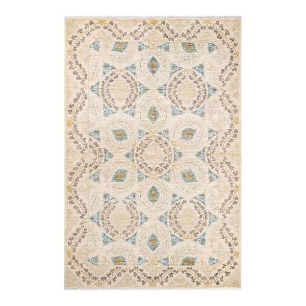 Eclectic Ivory 5 ft. x 8 ft. Floral Wool Indoor Area Rug