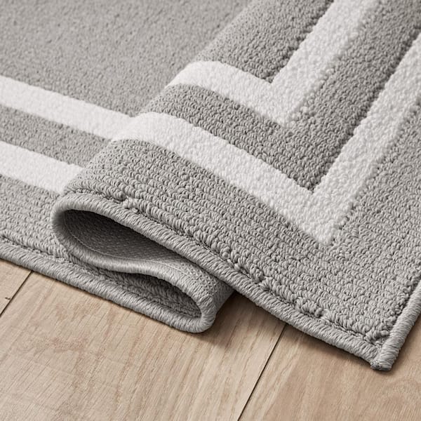 Nautica Washable Skid Resistant Light Grey/White 2.2 ft. x 4 ft