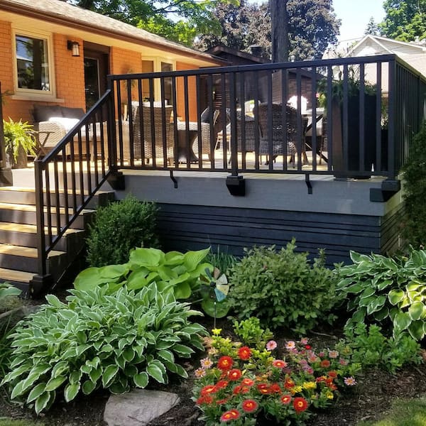 Peak Aluminum Railing 5 in. H x 9.5 in. WBlack Aluminum Deck Railing Corner Fascia Mount Bracket for 42 in. high system