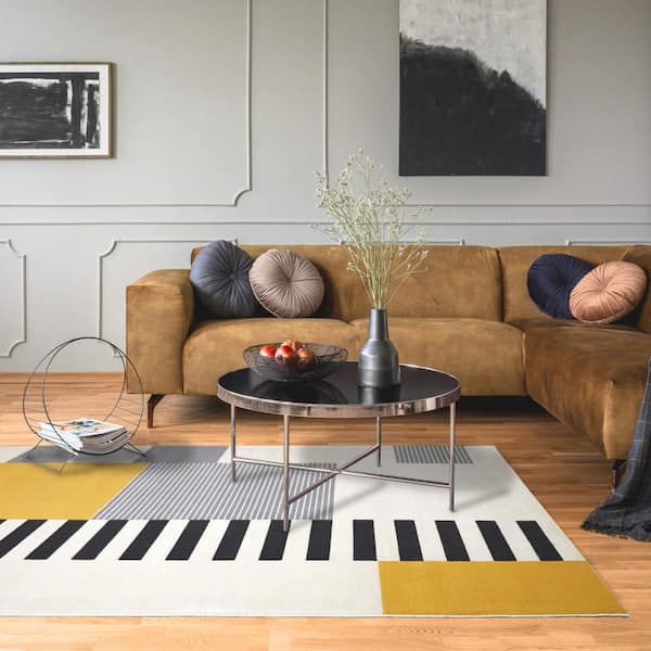 Bailey Gold 8 ft. x 10 ft. Geometric Area Rug
