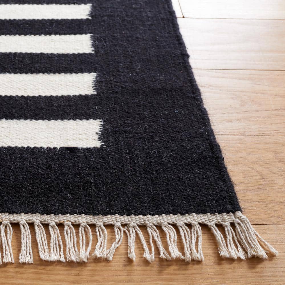 Handmade Black and Ivory Wool Striped 4' x 6' Area Rug