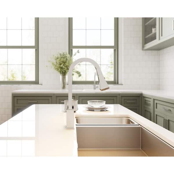 Single-Handle Pull Down Sprayer 16 in. H Kitchen Faucet with 360° Spout Swivel and Dual Spray in Polished Chrome