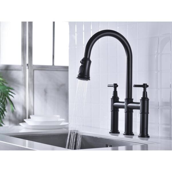 Black and White Cutting Board Behind Pantry Faucet - Cottage - Kitchen