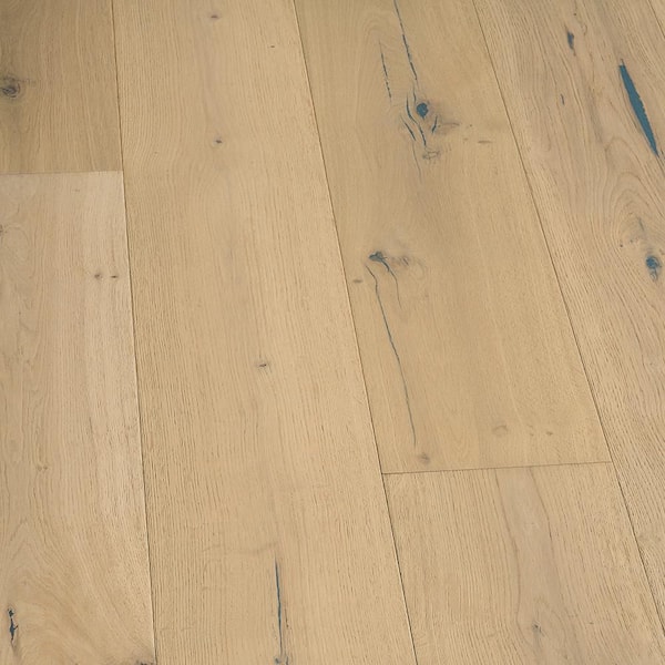 Lakewood French Oak 5/8 in. T x 9.4 in. W Tongue and Groove Wire Brush Engineered Hardwood Flooring (34.10 sq. ft./case)