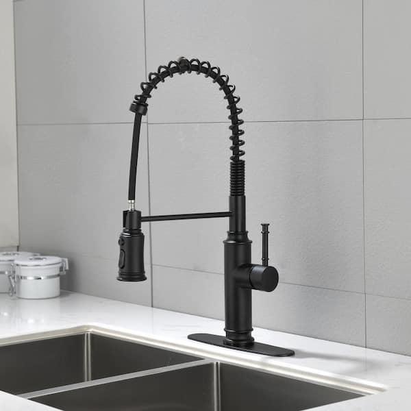 https://images.thdstatic.com/productImages/332d4188-4bca-4eb6-be91-023db94b01ef/svn/matte-black-pull-down-kitchen-faucets-slc5026b-31_600.jpg