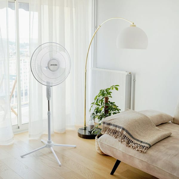 Proctor Silex 3 Speed 16 in. 50-Watt Oscillating Standing Fan in
