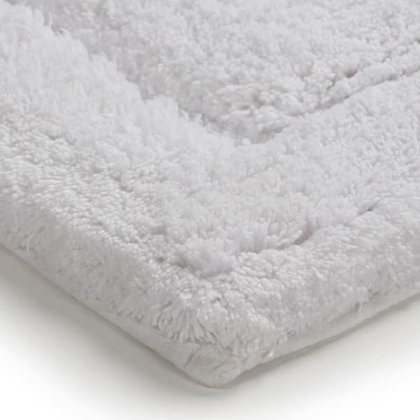 American Soft Linen Fluffy Foamed Non Slip Bath Rug, 21 In 32 In Bath Rugs  For Bathroom, 100% Polyester Bath Mat Rugs, White : Target