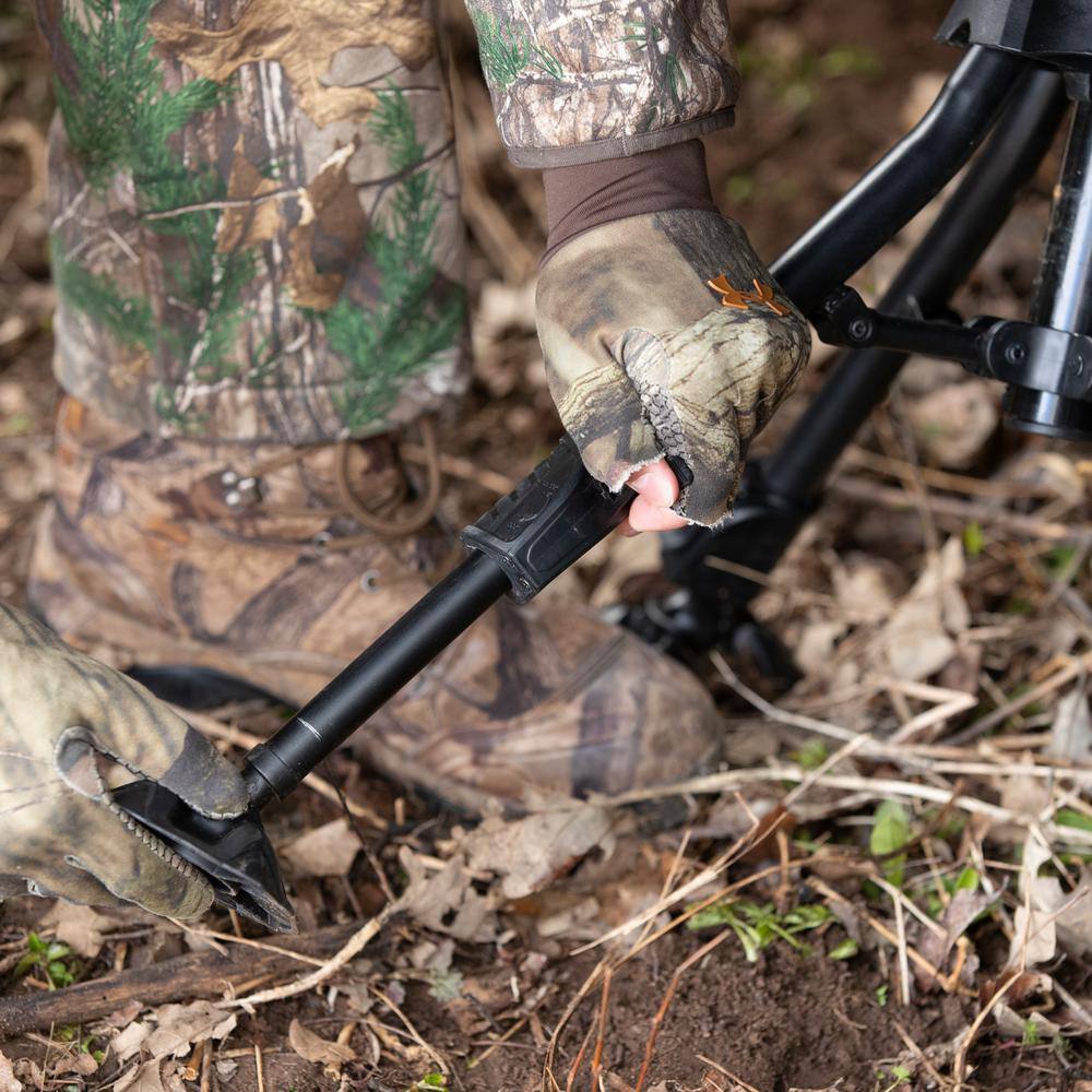 Deluxe Wide Swivel Hunting Chair with TearTuff Mesh and Adjustable Legs