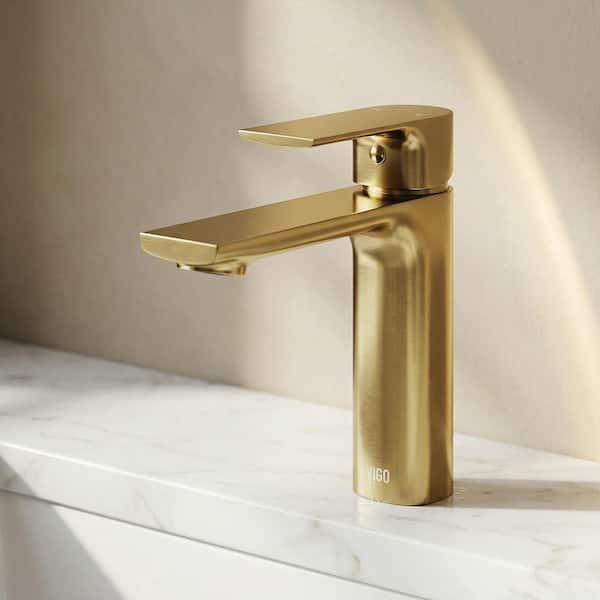 Davidson Single Handle Single-Hole Bathroom Faucet in Matte Brushed Gold