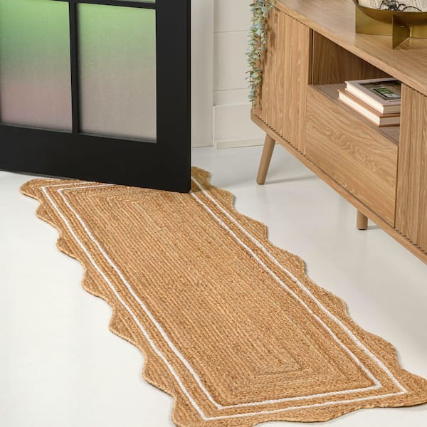 Seaside Cottage Scallop Edge Jute Natural/White 2 ft. x 6 ft. Runner Rug