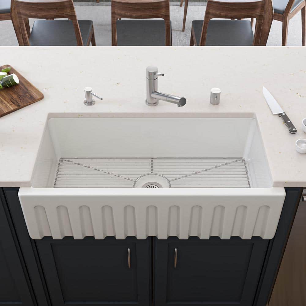36'' White Fireclay Single Bowl Farmhouse Sink