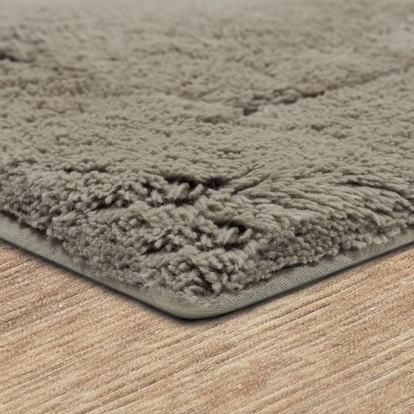 Mohawk Home Regency Bath 17-in x 24-in Cool Grey Cotton Bath Mat in the Bathroom  Rugs & Mats department at